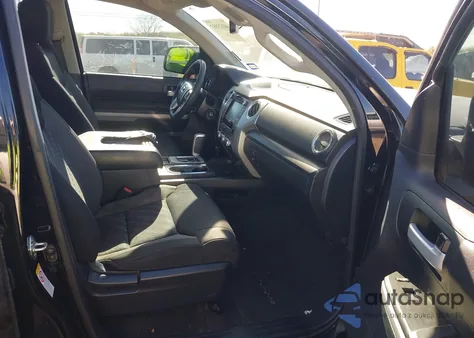 2019 Toyota Tundra Sr5 4.6L V8 z USA, uszkodzony, nr VIN 5TFEM5F13KX141730